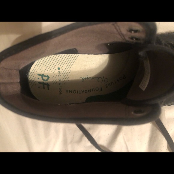 ❌SOLD❌PF Flyers - Picture 3 of 3